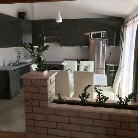 Apartment Burich *